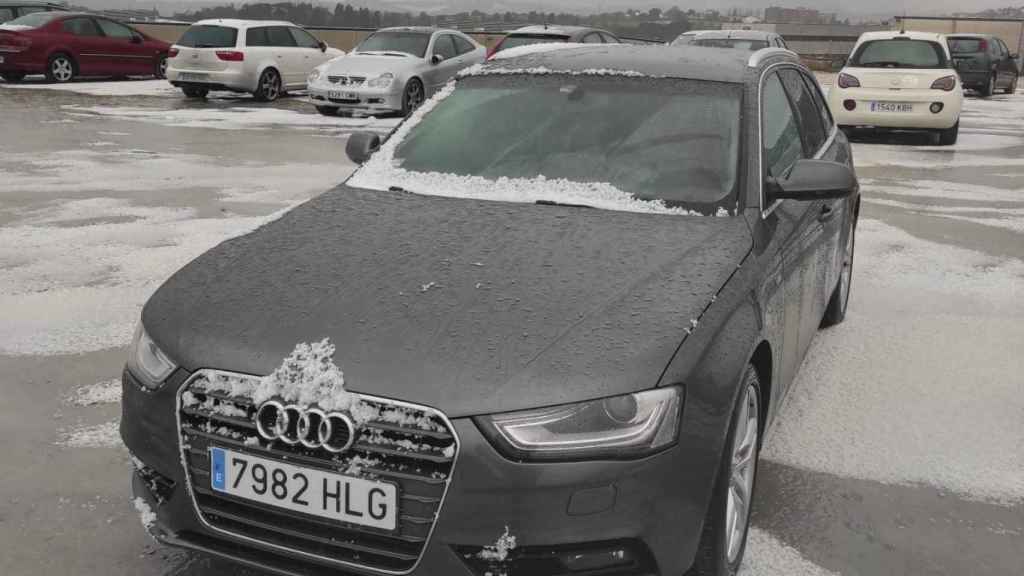 Estampa en La Roca del Vallès esta tarde tras la intensa granizada / CEDIDA