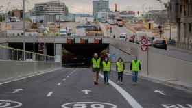 Técnicos y gerentes de obra, frente a las obras del túnel de Glòries / EUROPA PRESS