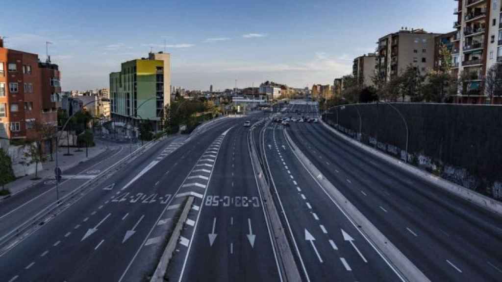 Acceso y salida de Barcelona por la avenida Meridiana