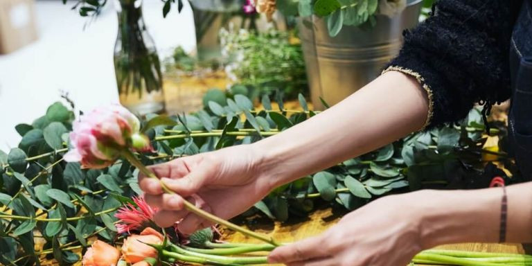 Taller de flores organizado por la startup barcelonesa Colvin