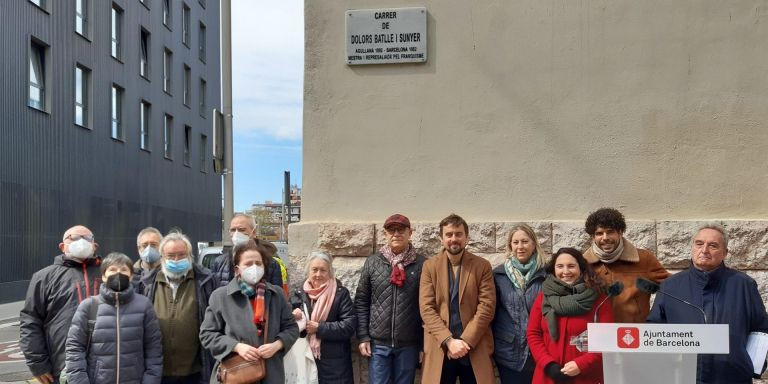 El Ayuntamiento rebautiza la calle de Enric Bargés con el nombre de Dolors Batlle / AYUNTAMIENTO DE BARCELONA