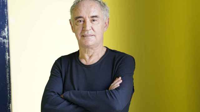 Ferran Adrià posa para Metrópoli en la Feria Alimentaria / LUIS MIGUEL AÑÓN