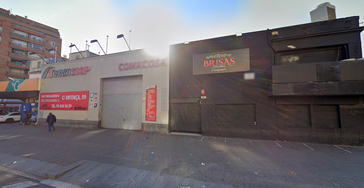 Fachada de la discoteca Brisas de Luxe del Poble-sec / GOOGLE MAPS