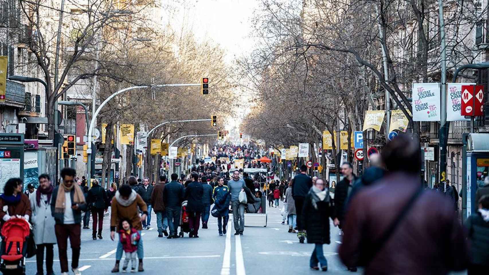 Calles de Nou Barris cortadas para permitir la circulación de peatones / AJUNTAMENT DE BARCELONA