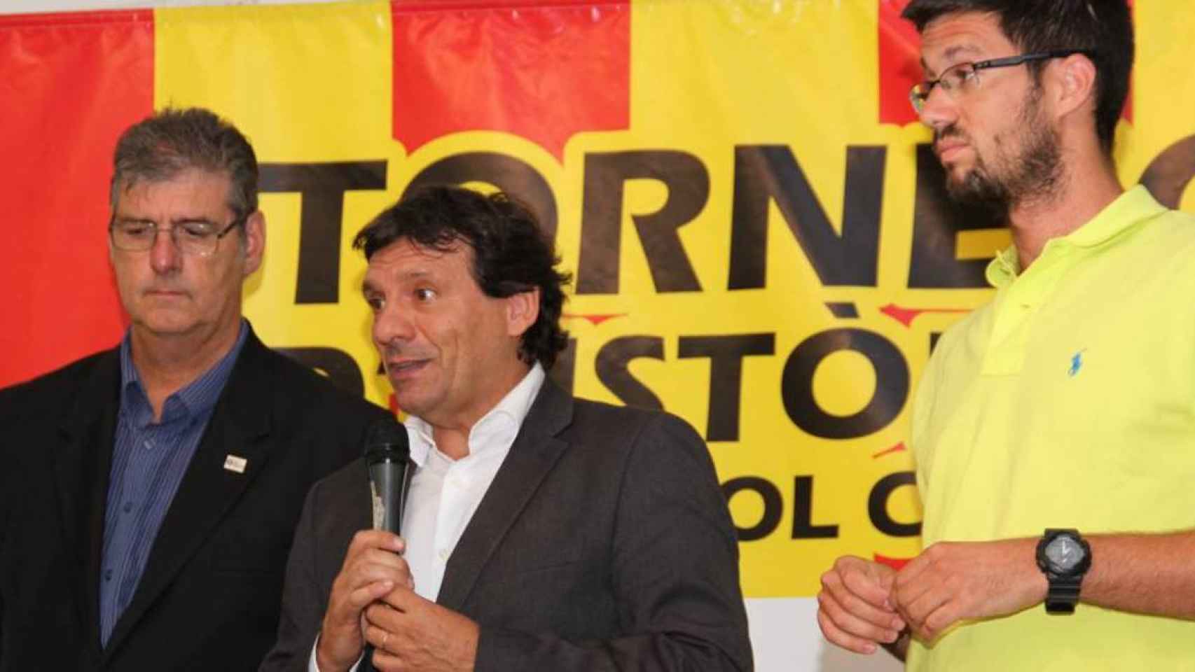 Juanjo Isern, exvicepresidente de la FCF, en el centro de la imagen / FEDERACIÓ CATALANA DE FUTBOL