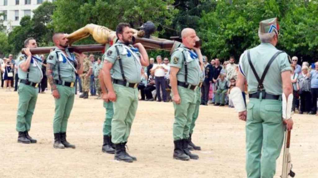 Imagen del 45 aniversario de la Hermandad de Antiguos Caballeros Legionarios de Barcelona / HACL