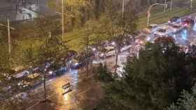 Atasco en la avenida de Xile tras un partido del Barça / CEDIDA