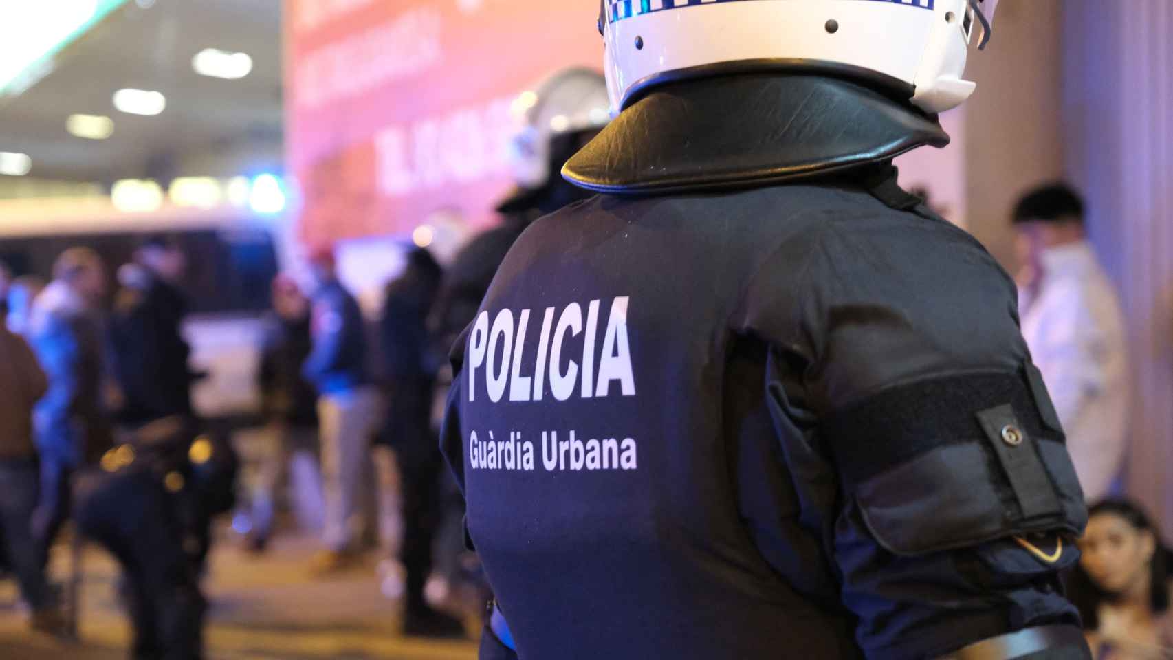 Un guardia urbano un operativo policial / TWITTER GUARDIA URBANA