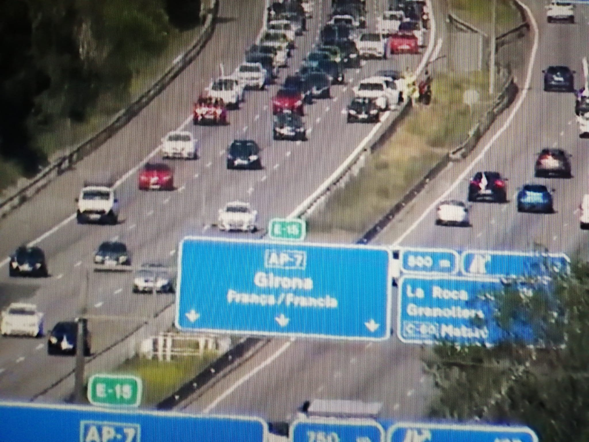 Imagen del tráfico en la AP-7 en la Roca del Vallès en dirección Barcelona / SERVEI CATALÀ DE TRÀNSIT