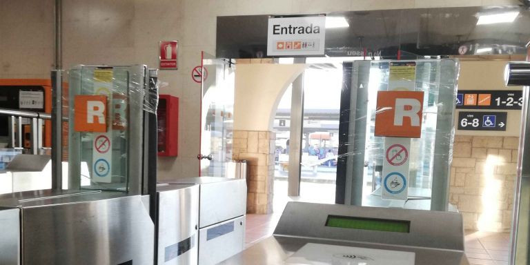 Las máquinas de Granollers Centre también han quedado precintadas / BATEC