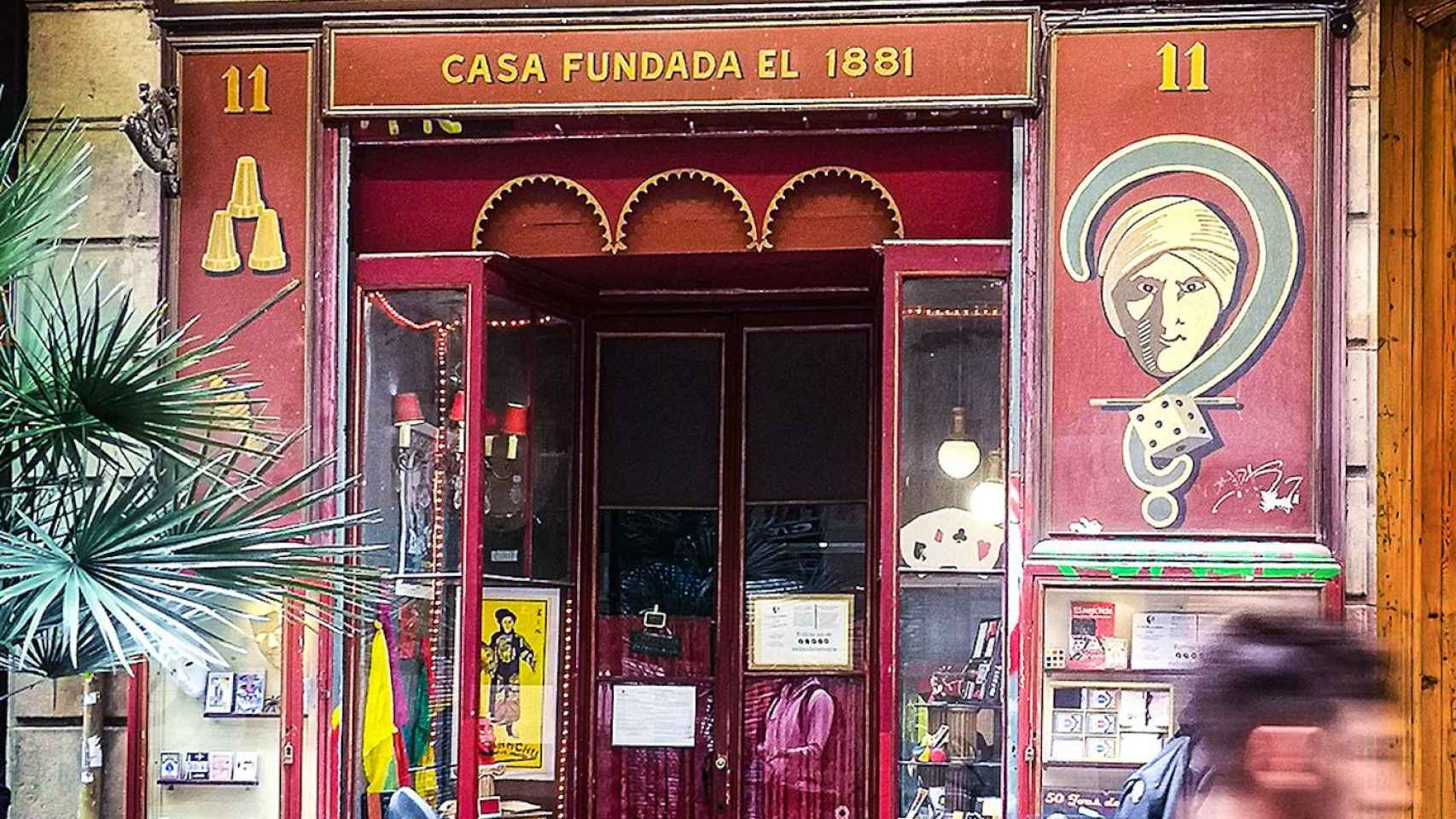 Fachada de la emblemática tienda 'El Rei de la Màgia' / INMA SANTOS