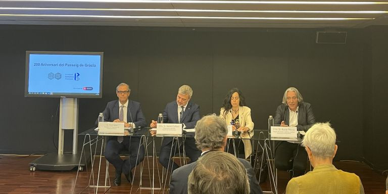 Lluís Sans, Jaume Collboni, Mònica Roca y Xavier Marcè durante la presentación del gran programa de actividades del paseo de Gràcia / METRÓPOLI