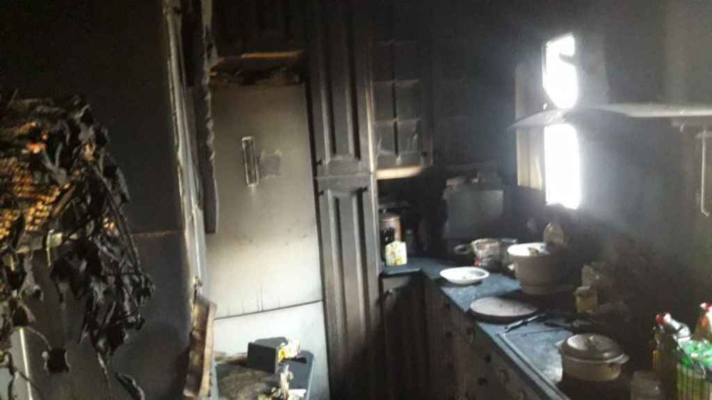 La cocina del piso incendiado en Barcelona / BOMBERS DE BARCELONA