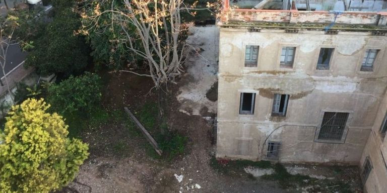 Vista aérea de la finca de Can Capellanets / SALVEM EL PATRIMONI DE LES CORTS