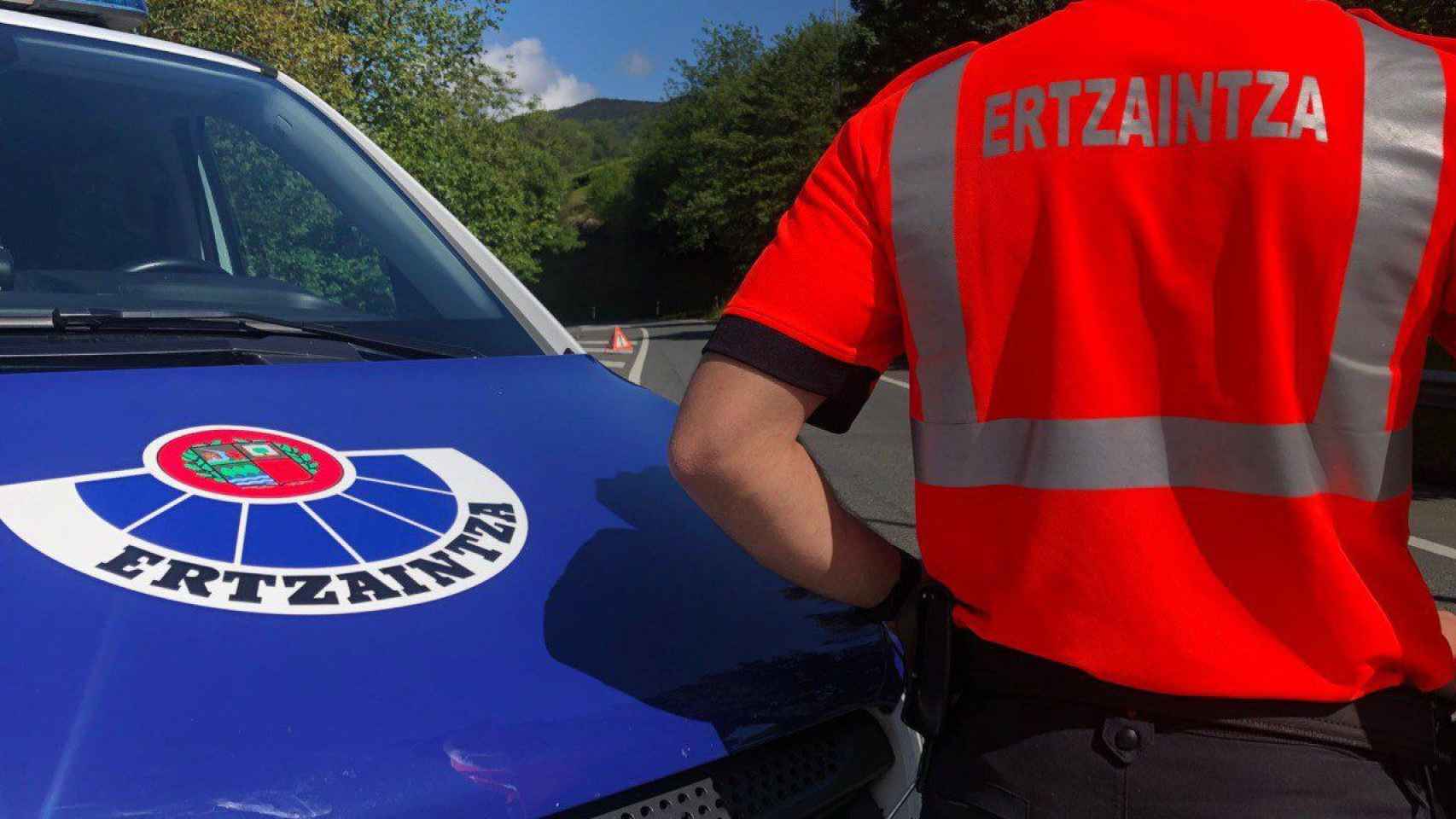 Un miembro de la Ertzaintza, la policía vasca / ERTZAINTZA