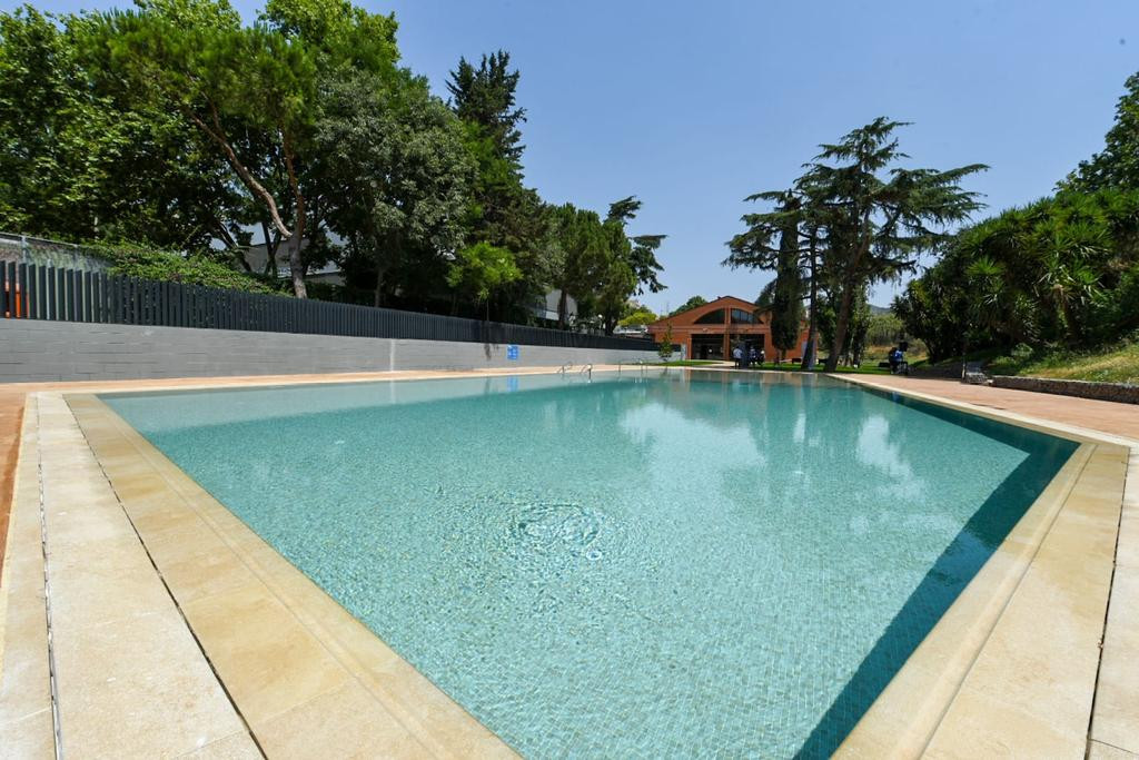 La piscina exterior de Trinitat Vella / AJUNTAMENT DE BARCELONA