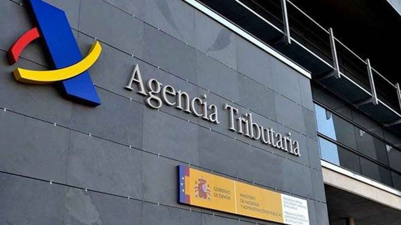 Exterior de la Agencia Tributaria