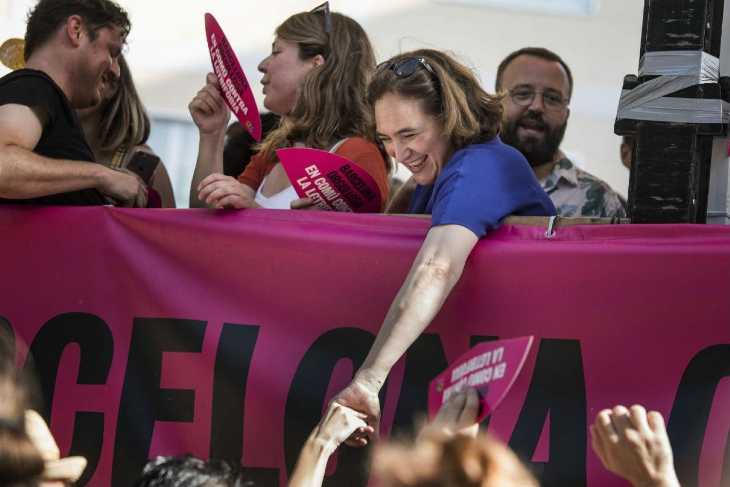 Ada Colau en una carroza durante el Pride / AYUNTAMIENTO DE BARCELONA