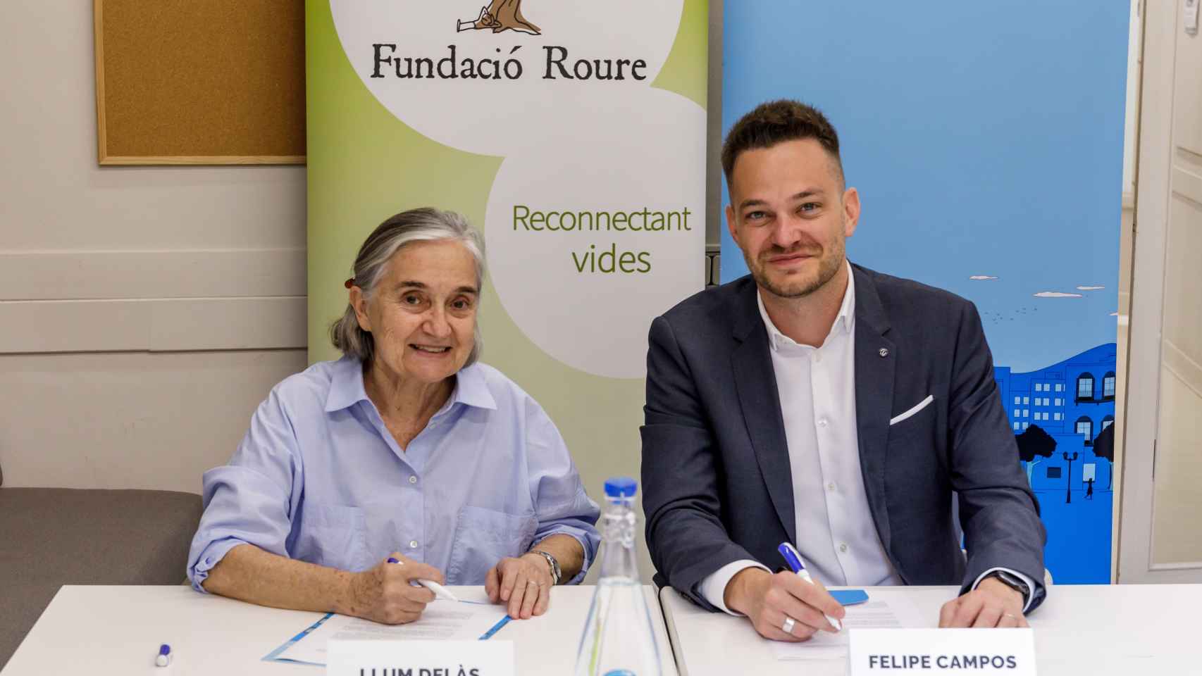 La presidenta de Fundació Roure, Llum Delàs, y el consejero delegado de Aïgues, Felipe Campos