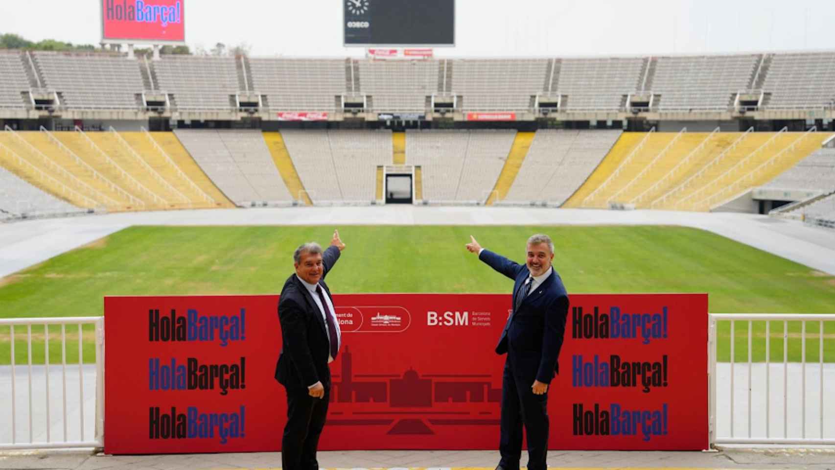 El presidente del Barça, Joan Laporta, junto al exprimer teniente de alcalde de Barcelona, Jaume Collboni / EFE