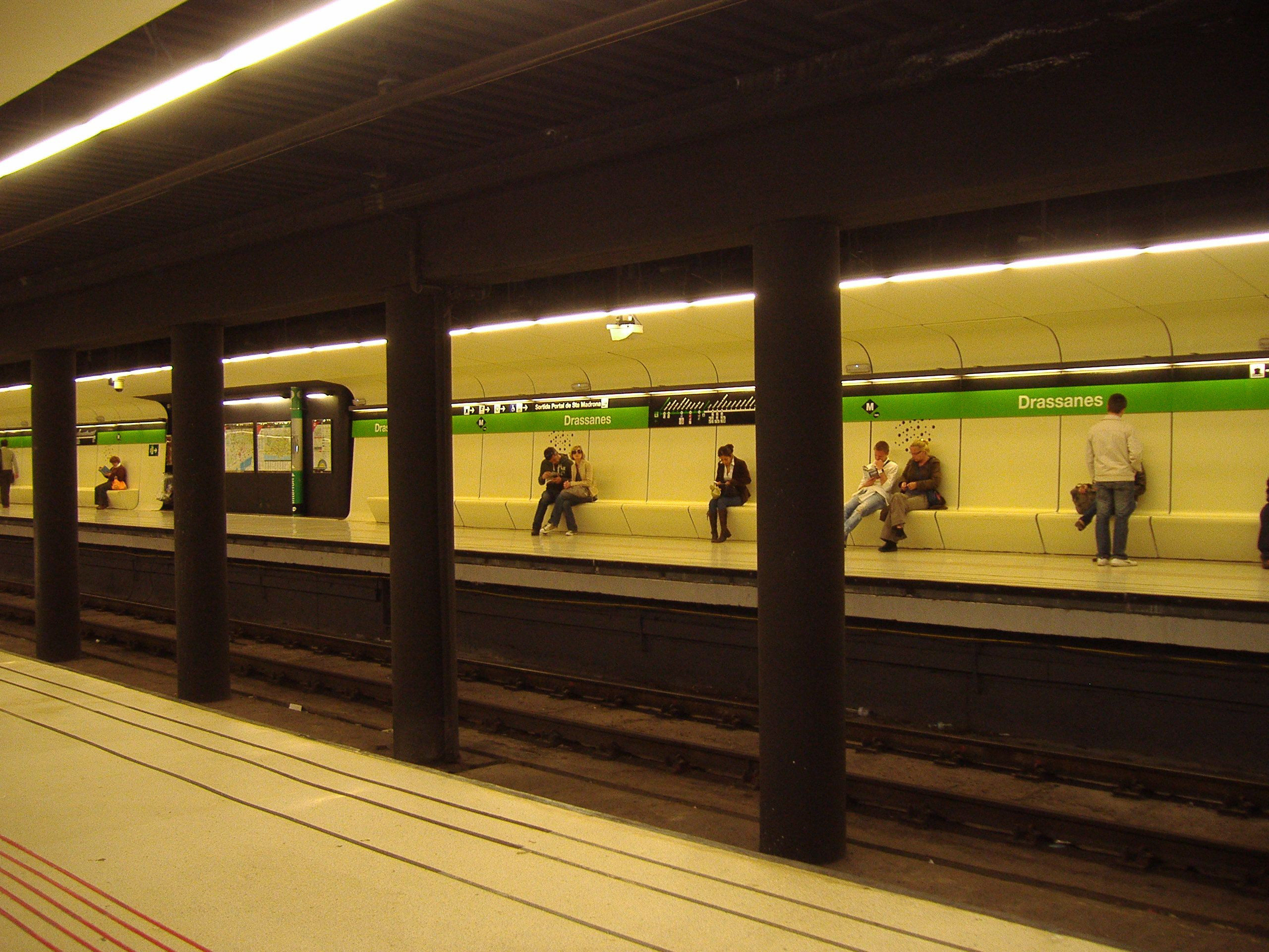 Estación de metro de Drassanes, en la L3