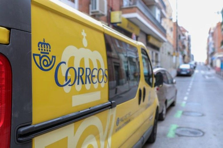 Vehículo de reparto de Correos / EUROPA PRESS