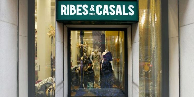 Exterior de Ribes & Casals / RIBES&CASALS