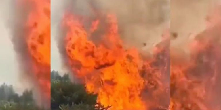 Fuego en el aeropuerto de Sabadell este sábado / SOCIALDRIVE