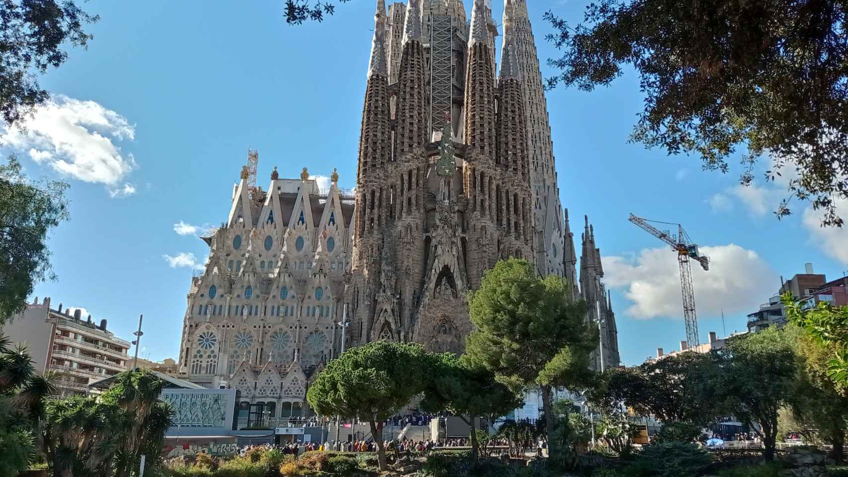 Vista de la Sagrada Familia de Barcelona en 2021 / WIKIPEDIA