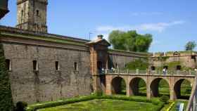 Entrada al Castillo de Montjuïc / WIKIPEDIA