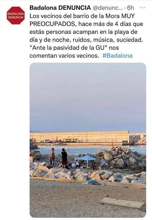 Denuncia en Twitter de los acampados en la playa / TWITTER