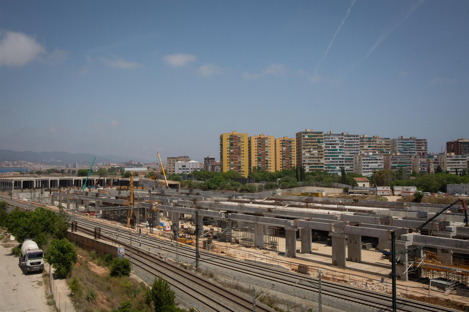 Vista general de las obras de la estación de La Sagrera / EUROPA PRESS - David Zorrakino