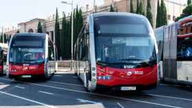 Buses eléctricos de TMB en una imagen de archivo / TMB