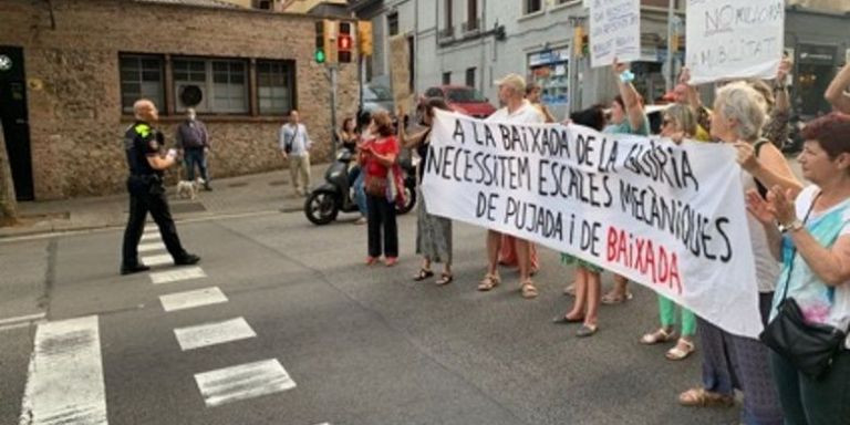 Protesta vecinal por el proyecto de la Baixada de la Glòria / CEDIDA