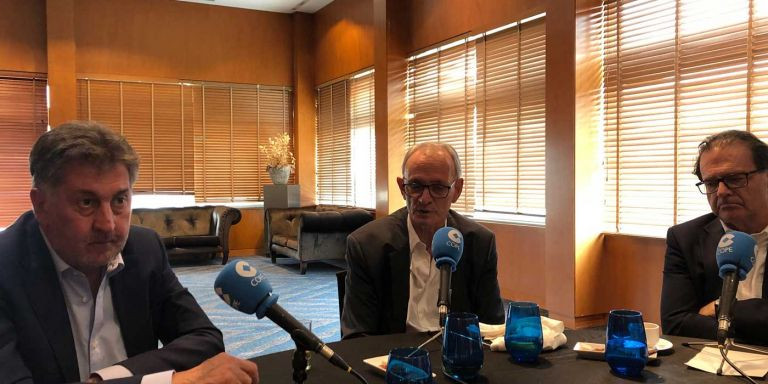 Amancio López, Antón Costas y Jordi Alberich, en el programa 'Converses' de la Cadena Cope / MA