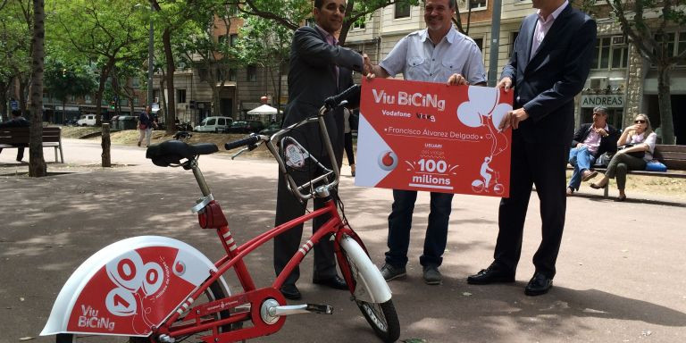 Acto en 2015 de los 100 millones de viajes de Vodafone Bicing / AYUNTAMIENTO DE BARCELONA