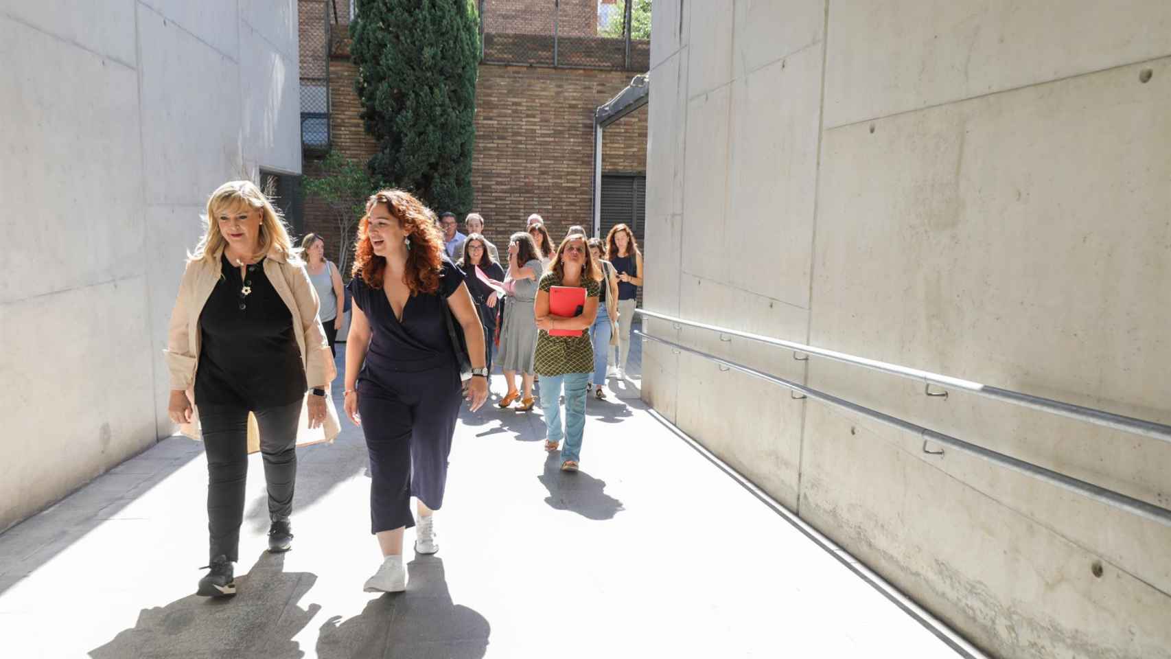 La consellera, Violant Cervera, junto a la teniente de alcalde, Laura Pérez, en Barcelona / GENCAT