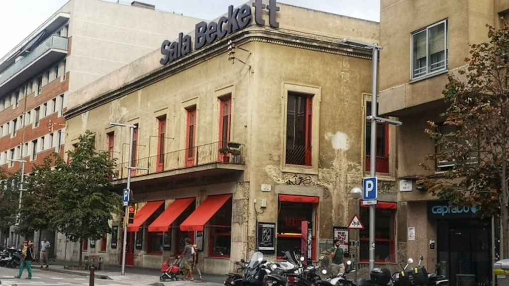 Edificio de la Sala Beckett, en el Poblenou