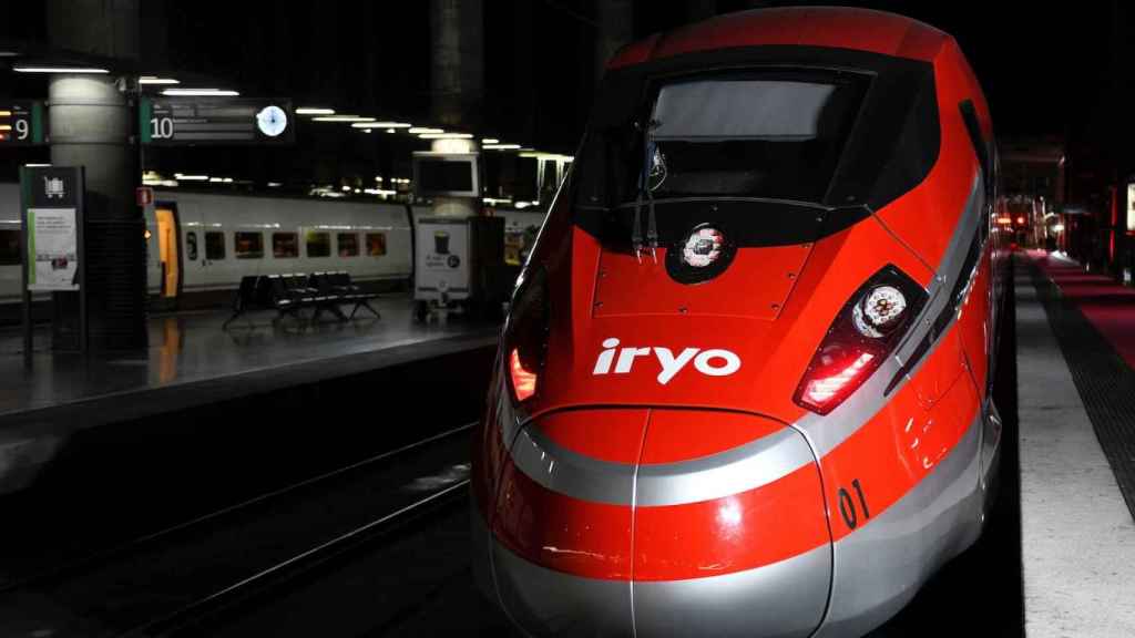 Un tren de Iryo, un nuevo servicio de alta velocidad entre Madrid y Barcelona / IRYO