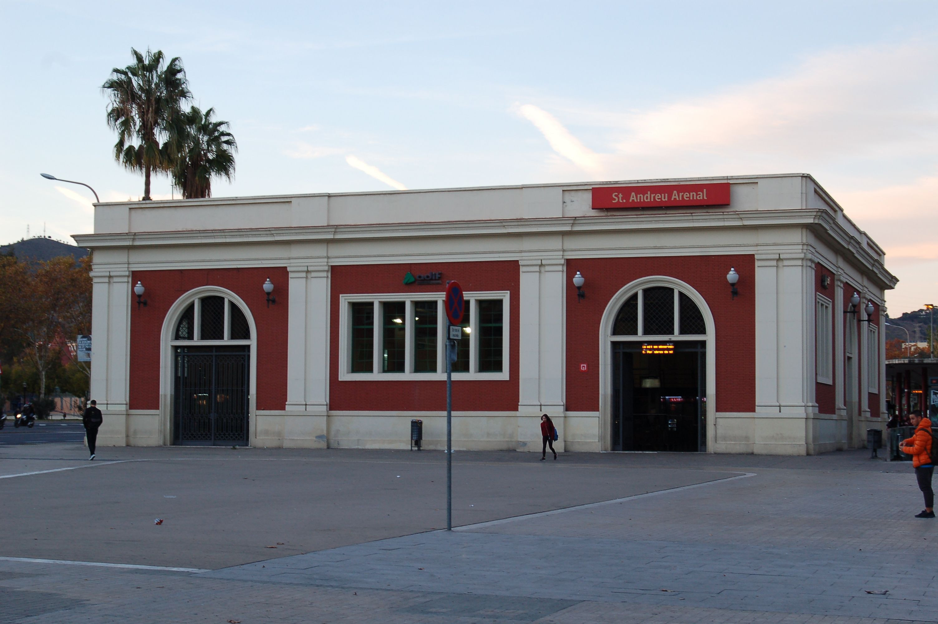 Imagen de la estación de tren de Sant Andreu Arenal, afectada por las nuevas obras en Rodalies / AJUNTAMENT DE BCN