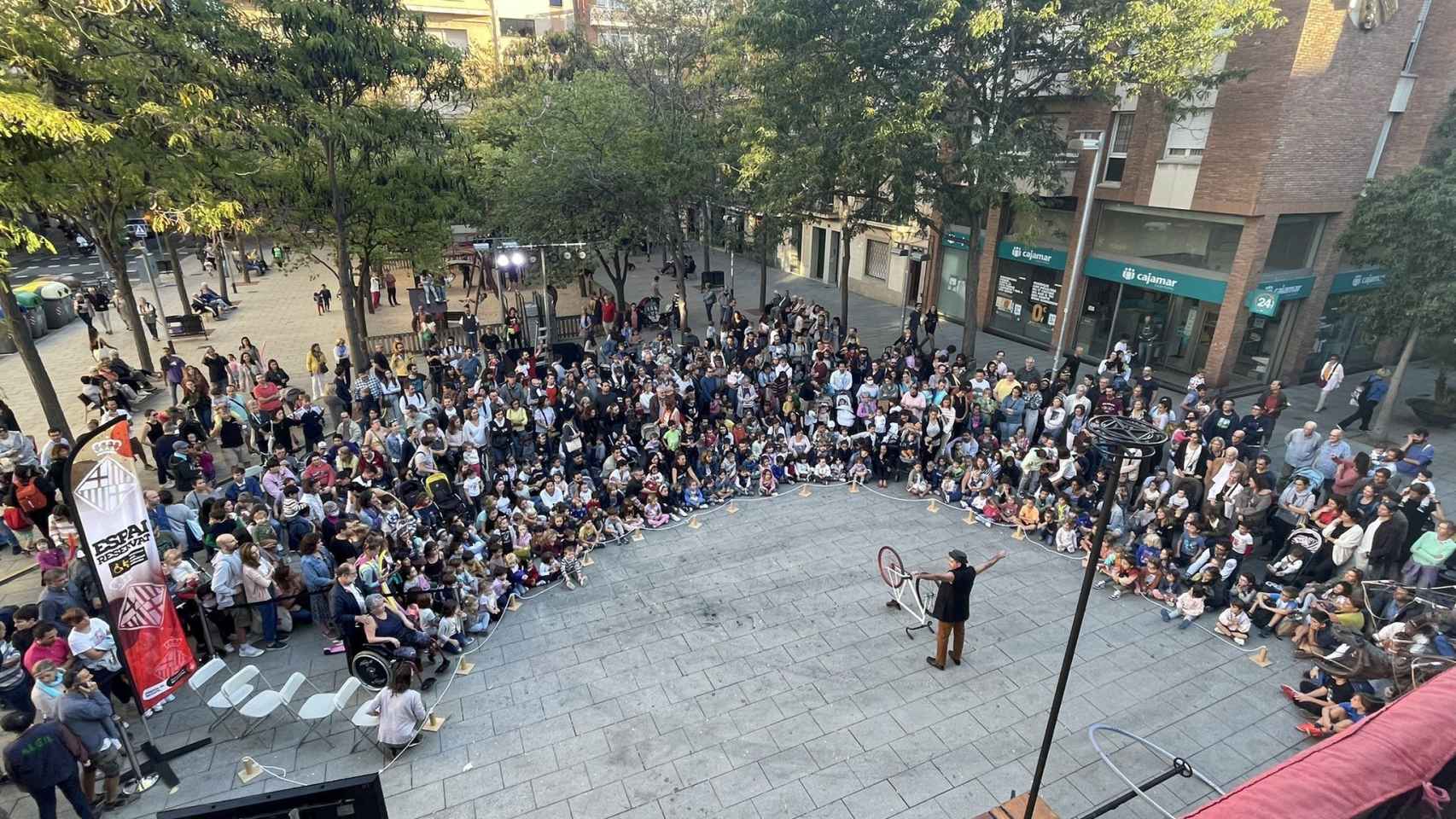 les cortsActividad de la fiesta mayor de Les Corts / AJ BCN