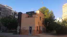 La casa naranja de la Rambla del Poblenou / INMA SANTOS