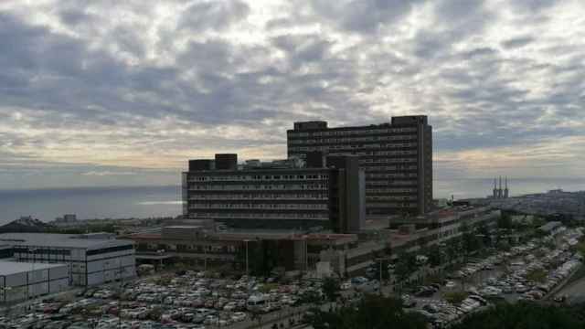 El hospital Germans Trias i Pujol (Can Ruti) de Badalona, donde se ha encontrado el cadáver de una mujer / ARCHIVO