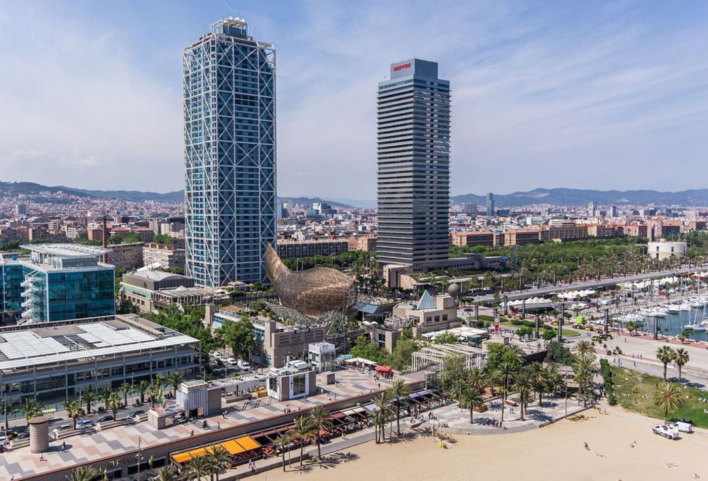 Vista de la torre Mapfre, que se podrá visitar por dos euros / ARCHIVO