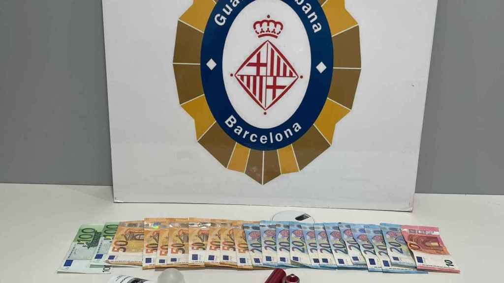 Detenido en Nou Barris por esconder droga en un desodorante / GUARDIA URBANA DE BARCELONA