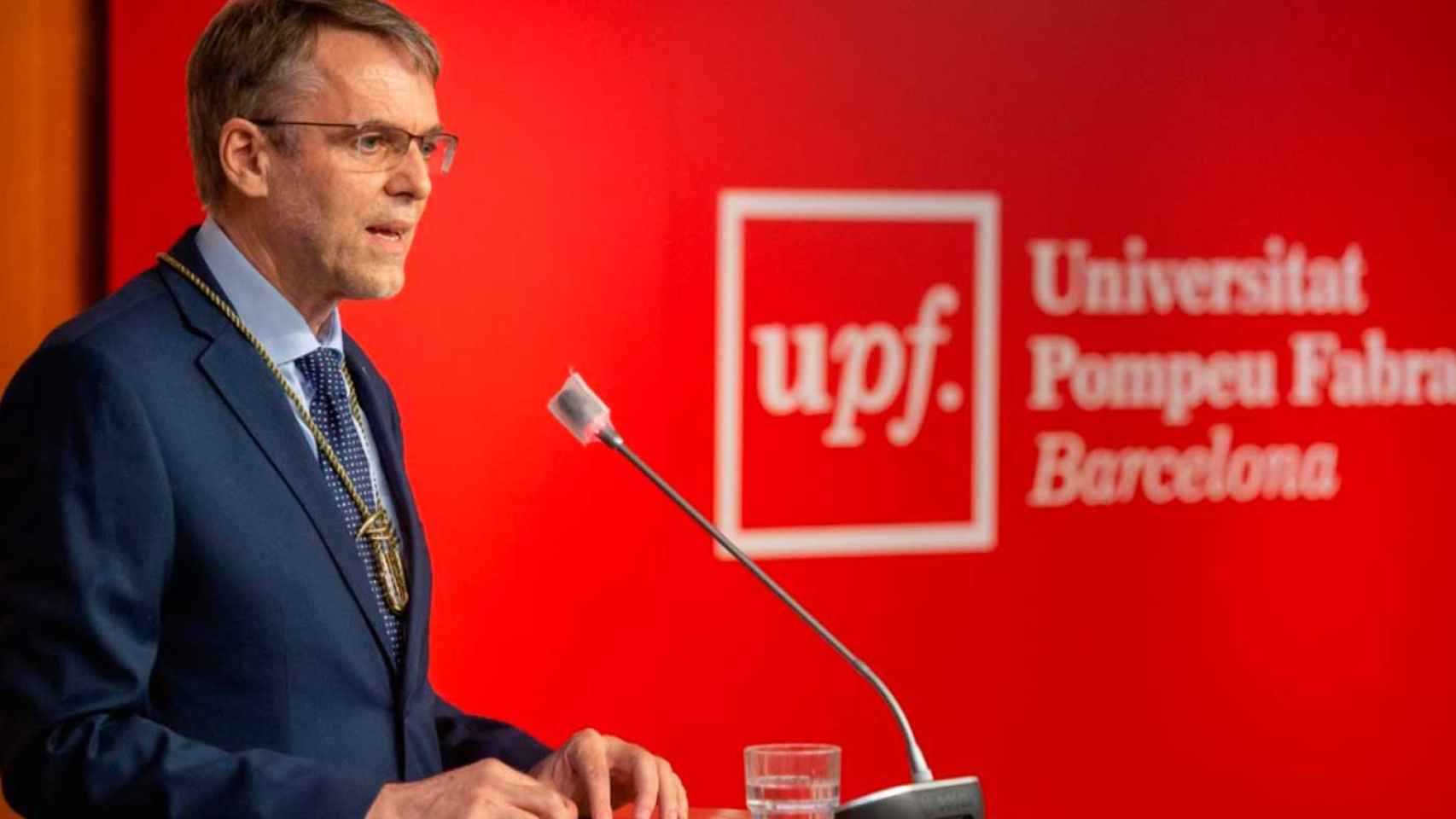 Oriol Amat, rector de la UPF, en la toma de posesión de su cargo / UPF