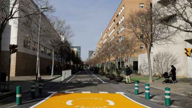 Pacificación de una calle con escuelas en Barcelona en una imagen de archivo / AJUNTAMENT