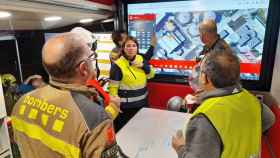 Incendio en una depuradora del Prat de Llobregat / EUROPA PRESS - BOMBERS