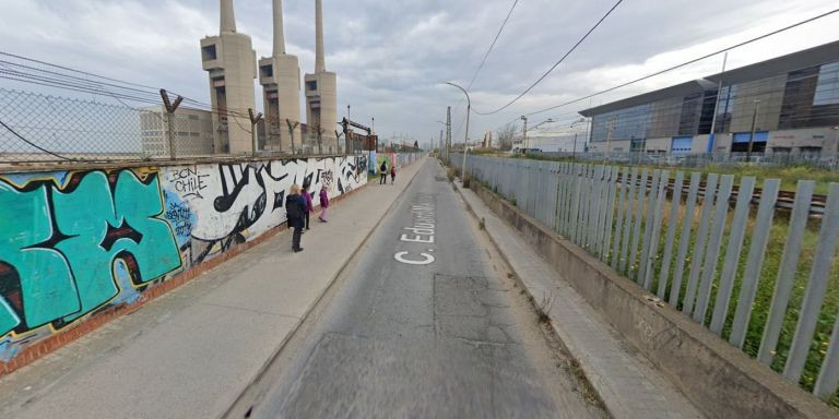 La calle de Eduard Maristany a su paso por las Tres Chimeneas / GOOGLE MAPS