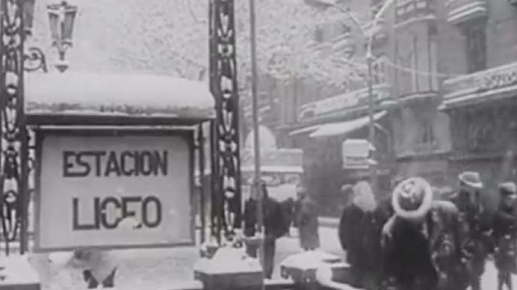 La estación del Liceo durante la 'Gran Nevada' / RENFE